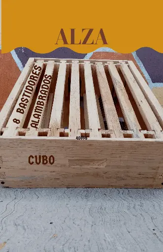 Medium honey super box for beehive